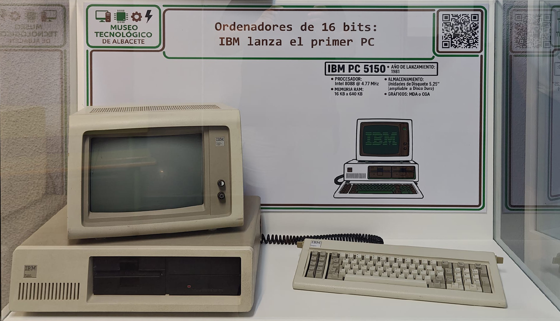 vitrina_ibmpc.jpg